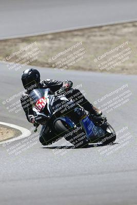media/Sep-06-2025-CRA (Sat) [[cd32356307]]/Races/Race 2/